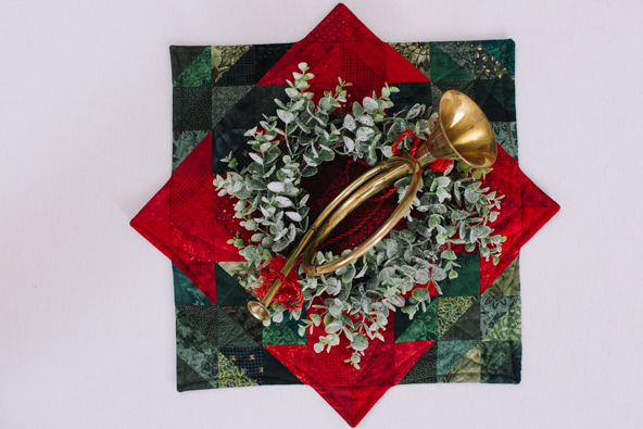 Stylized Poinsettia Christmas Table Mat