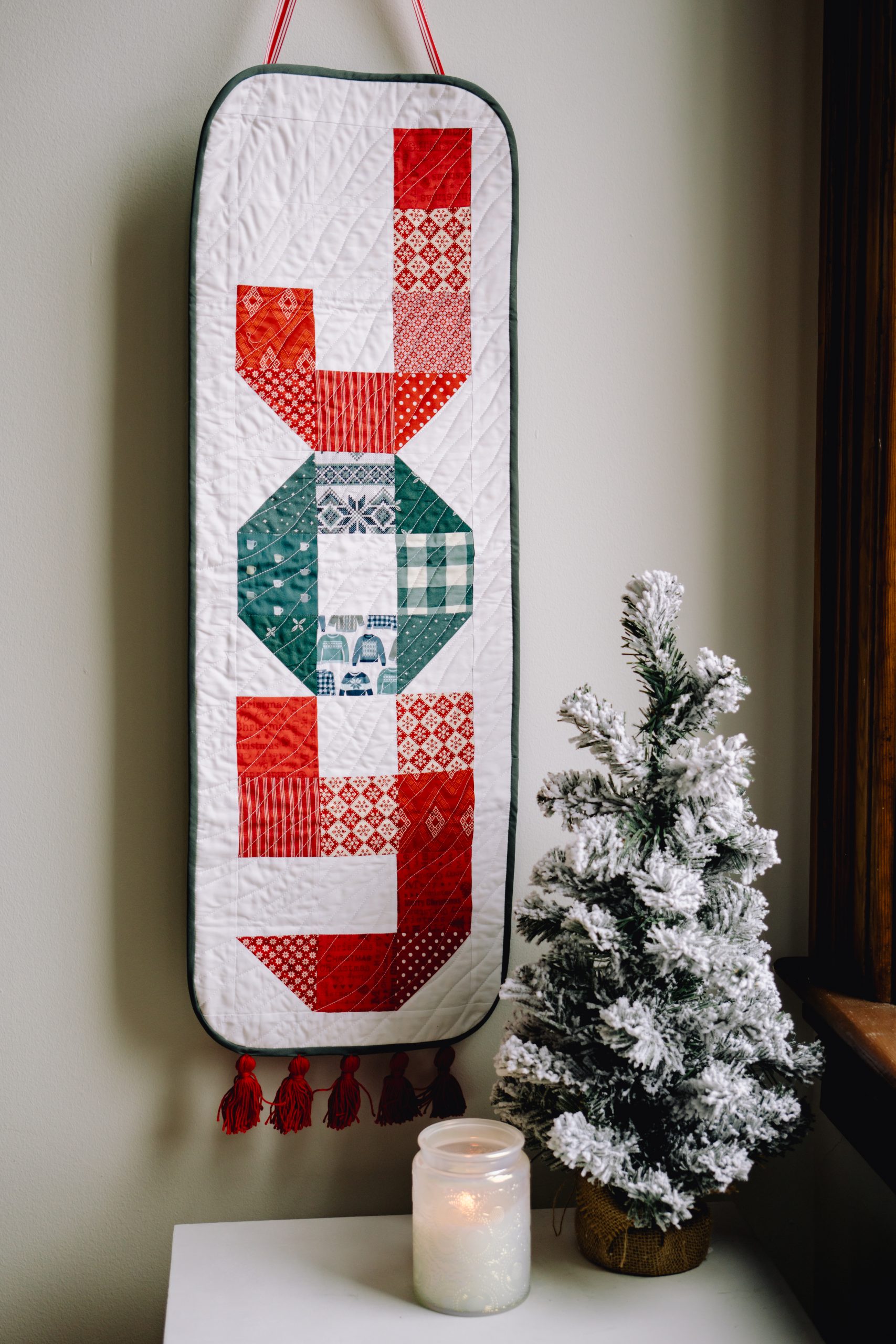 Presenting the Christmas Joy Front Door Quilt Pattern