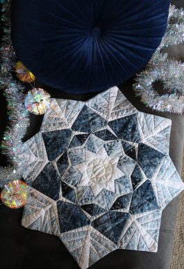 Wintry Snowflake Table Mat Pattern