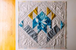 Mountainside Bear Paw Wall Hanging